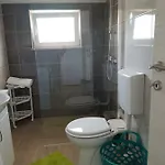 Nora Stinjan Appartement Pula