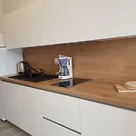Nora Stinjan דירה פולה