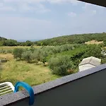 Appartement Nora Stinjan *