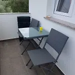 Appartement Nora Stinjan Pula