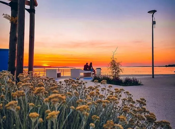 Nora Stinjan Appartement *