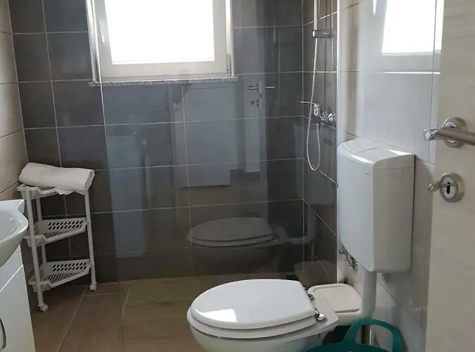 Nora Stinjan Appartement Pula