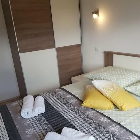 Nora Stinjan Apartmán