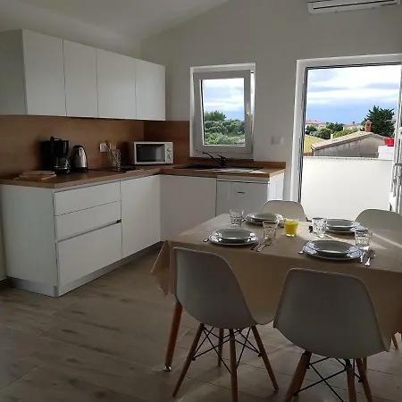 Apartmán Nora Stinjan