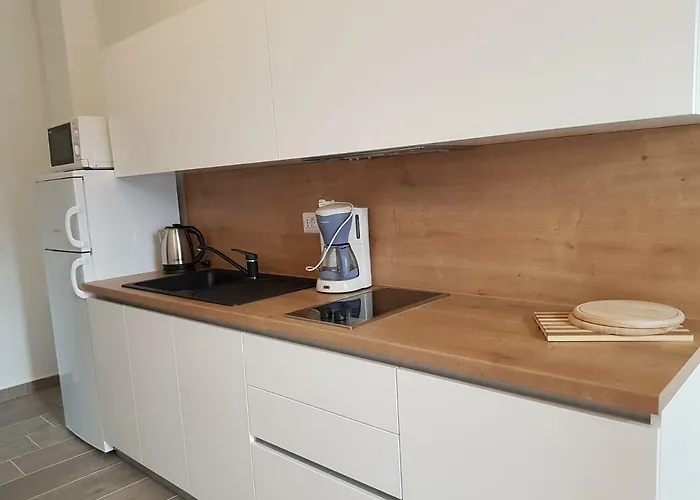 Nora Stinjan Apartman Pula