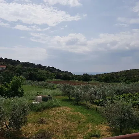 Apartament Nora Stinjan