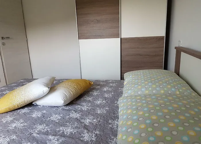 Apartment Nora Stinjan Pula