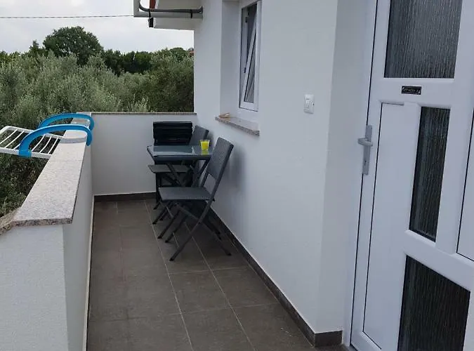 Apartment Nora Stinjan